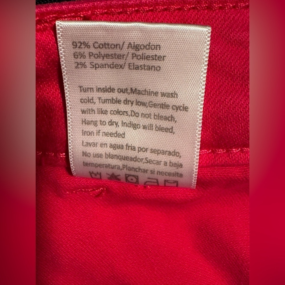 Vibrant Fuchsia Women's Cropped Jeans - Picture 8 of 9